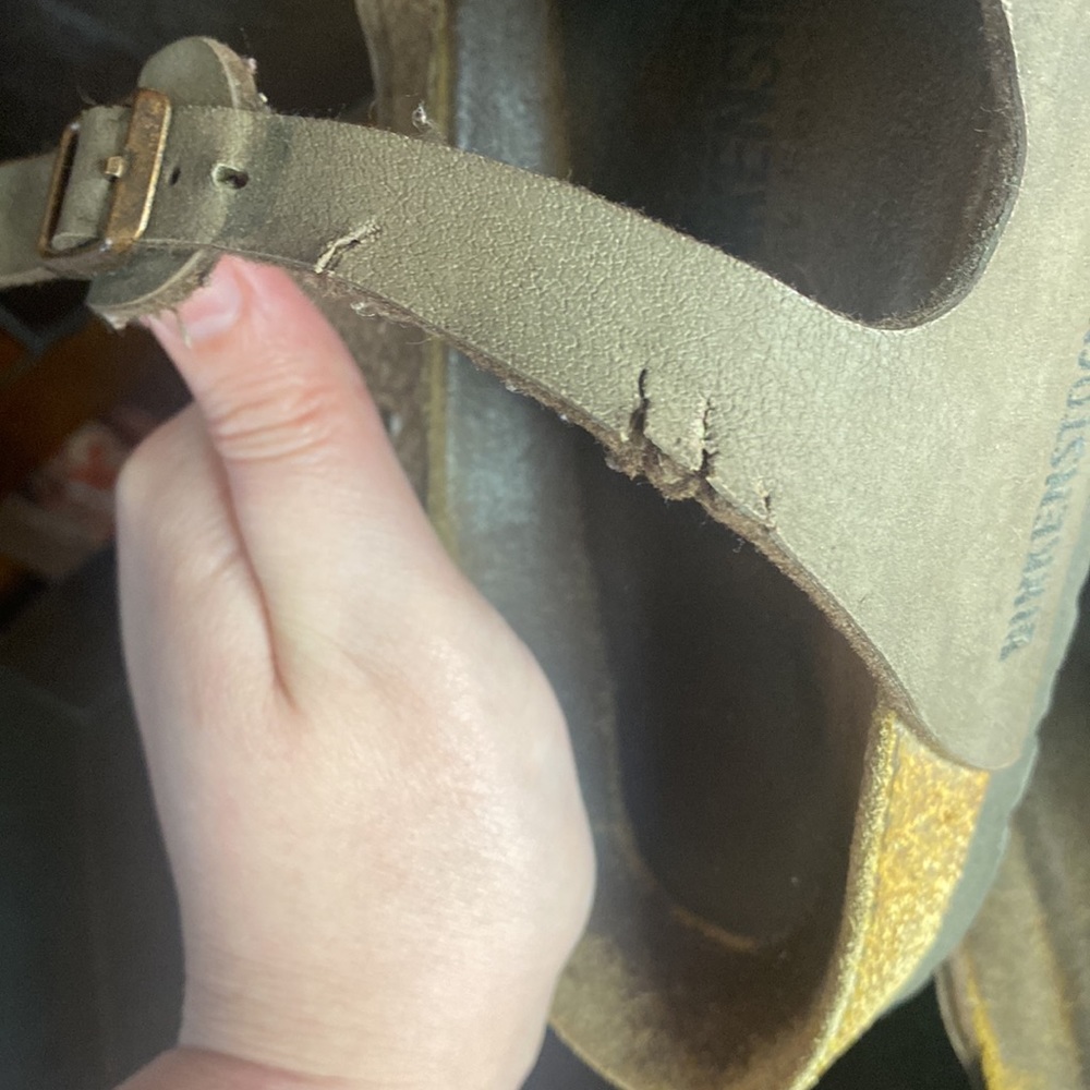 GUC Womens Size 9 Birkenstock - Picture 3 of 5